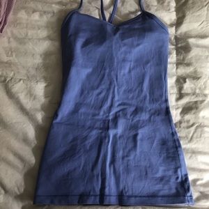 Lululemon tank size 4